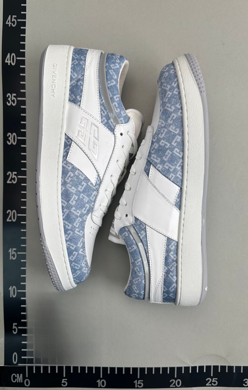 Givenchy B22 Sneakers [12 styles]