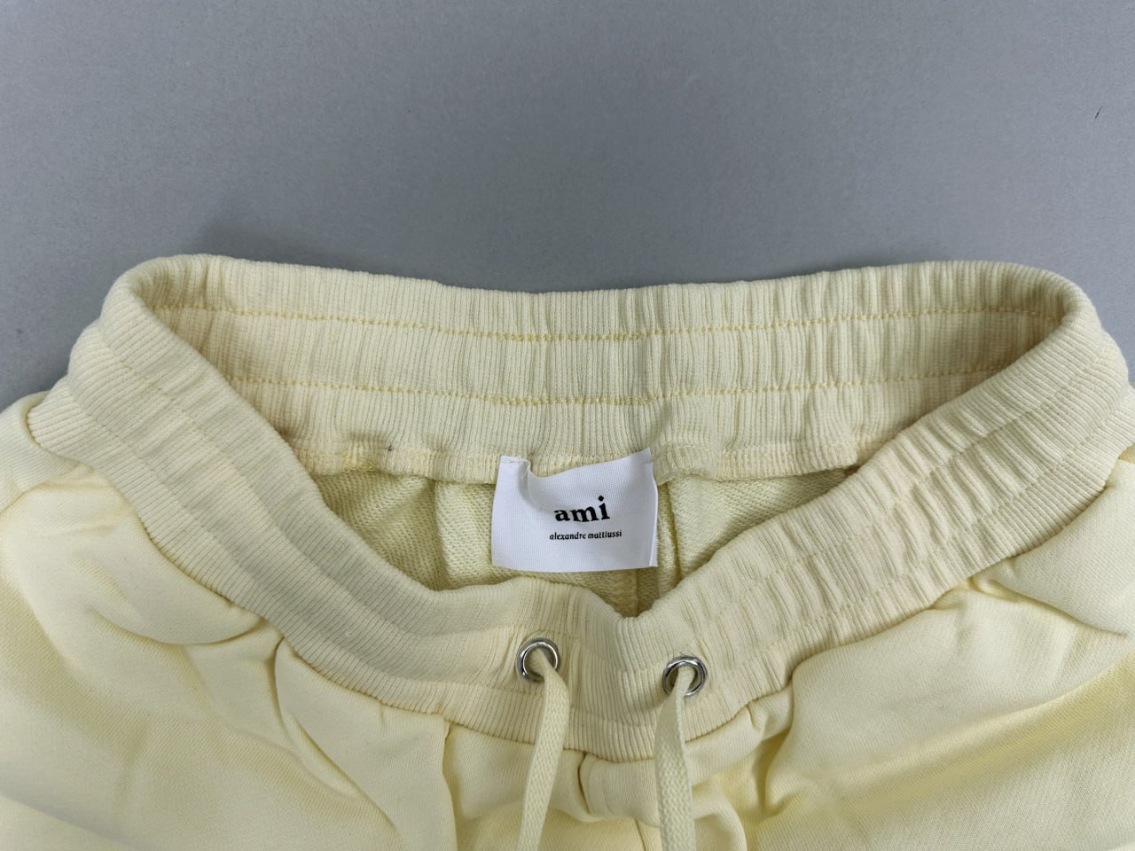 Ami Paris Heart A Shorts [28 styles]