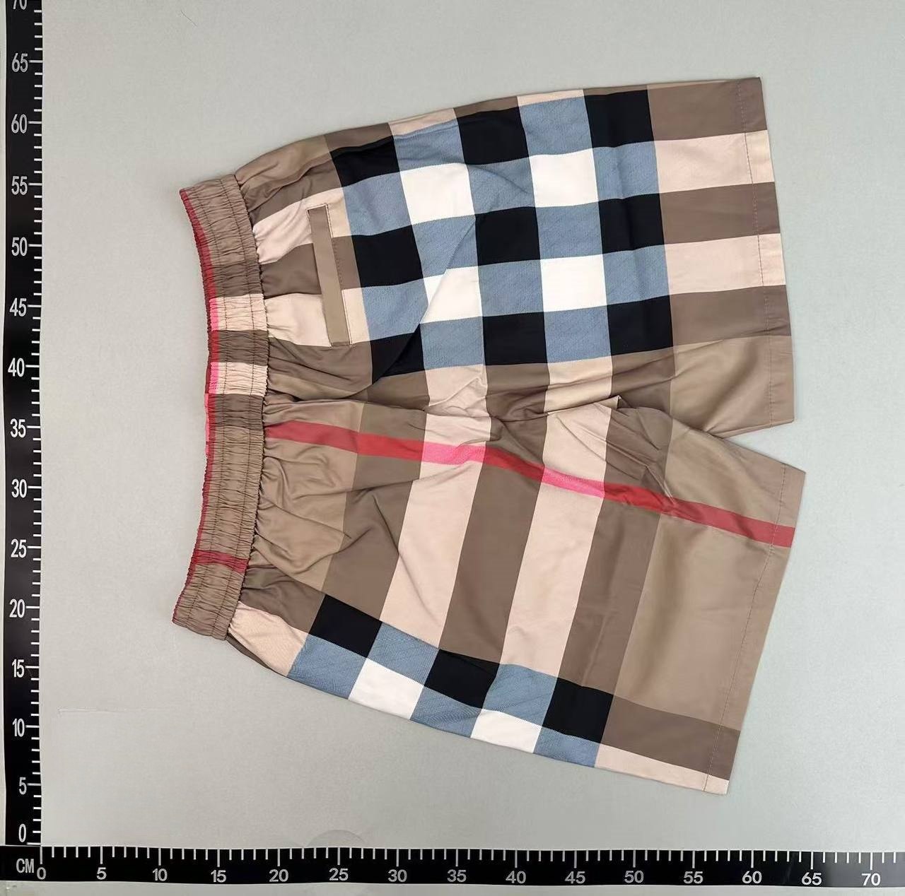 Burberry Check Print Shorts [5 styles]