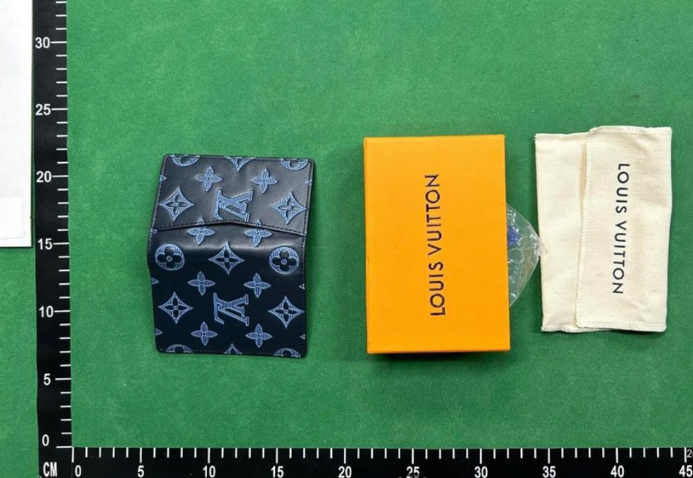 Louis Vuitton Monogram Envelope Wallets [13 styles]