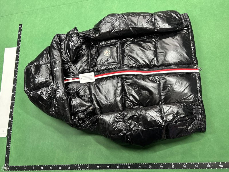 Moncler Maya Puffer Jacket [35 styles]