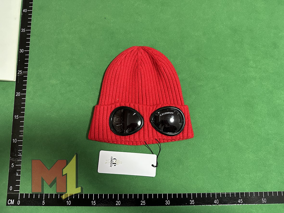 Unbranded Ribbed Beanie with Sunglasses Accessory [7 styles]