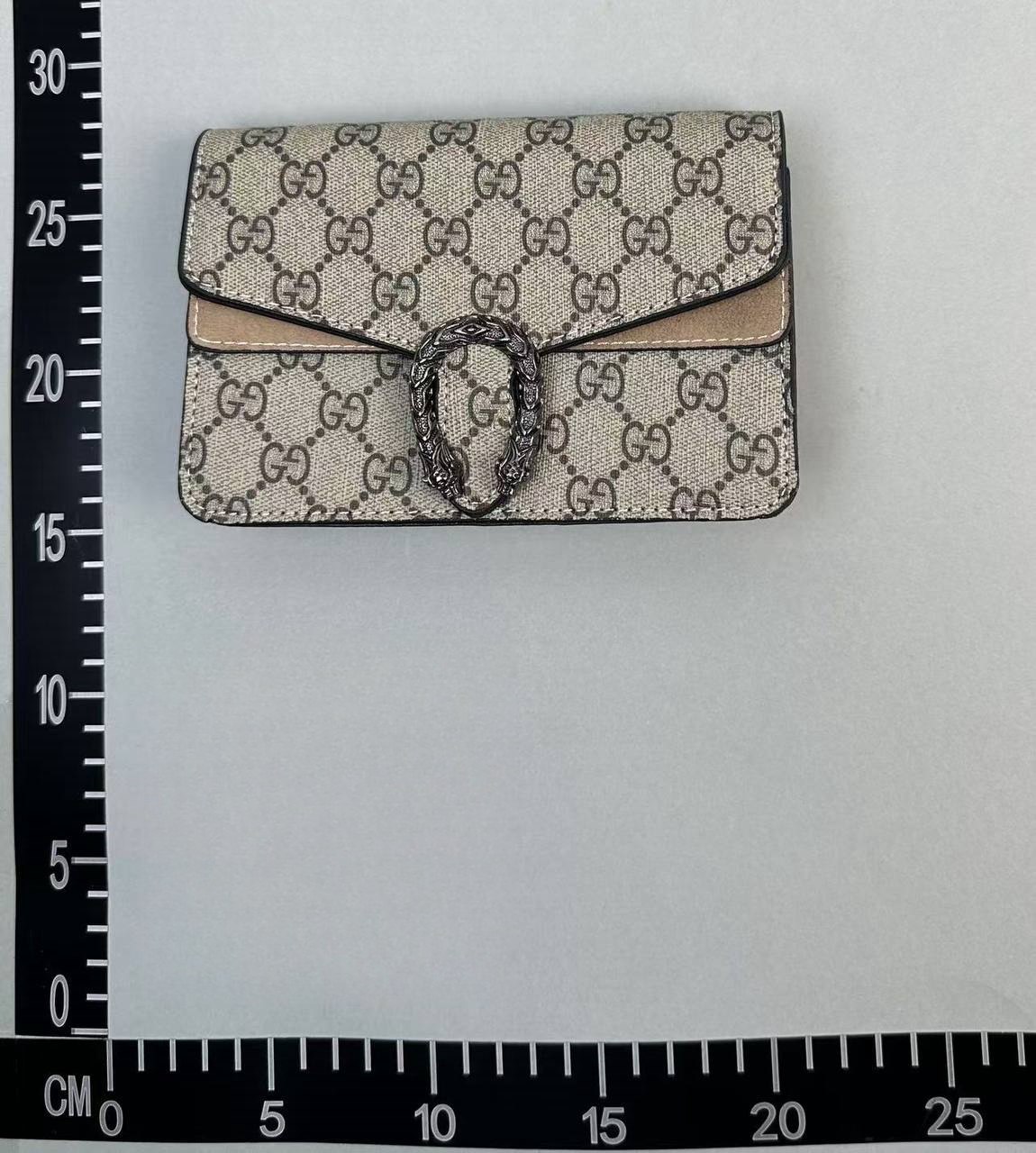 Gucci GG Supreme Dionysus Shoulder Bag