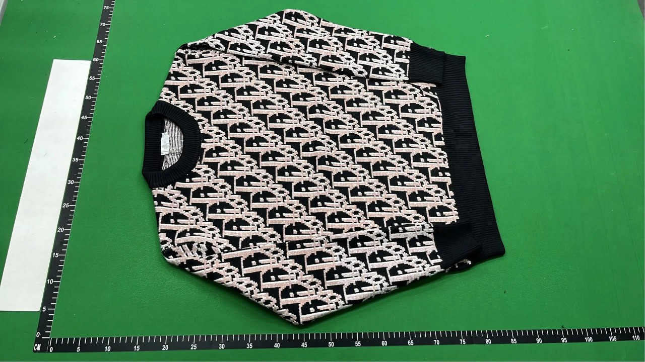 Supreme & Dior Oblique Sweaters [34 styles]