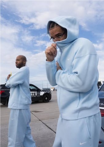 Nike Hoodies/Sweaters [39 styles]