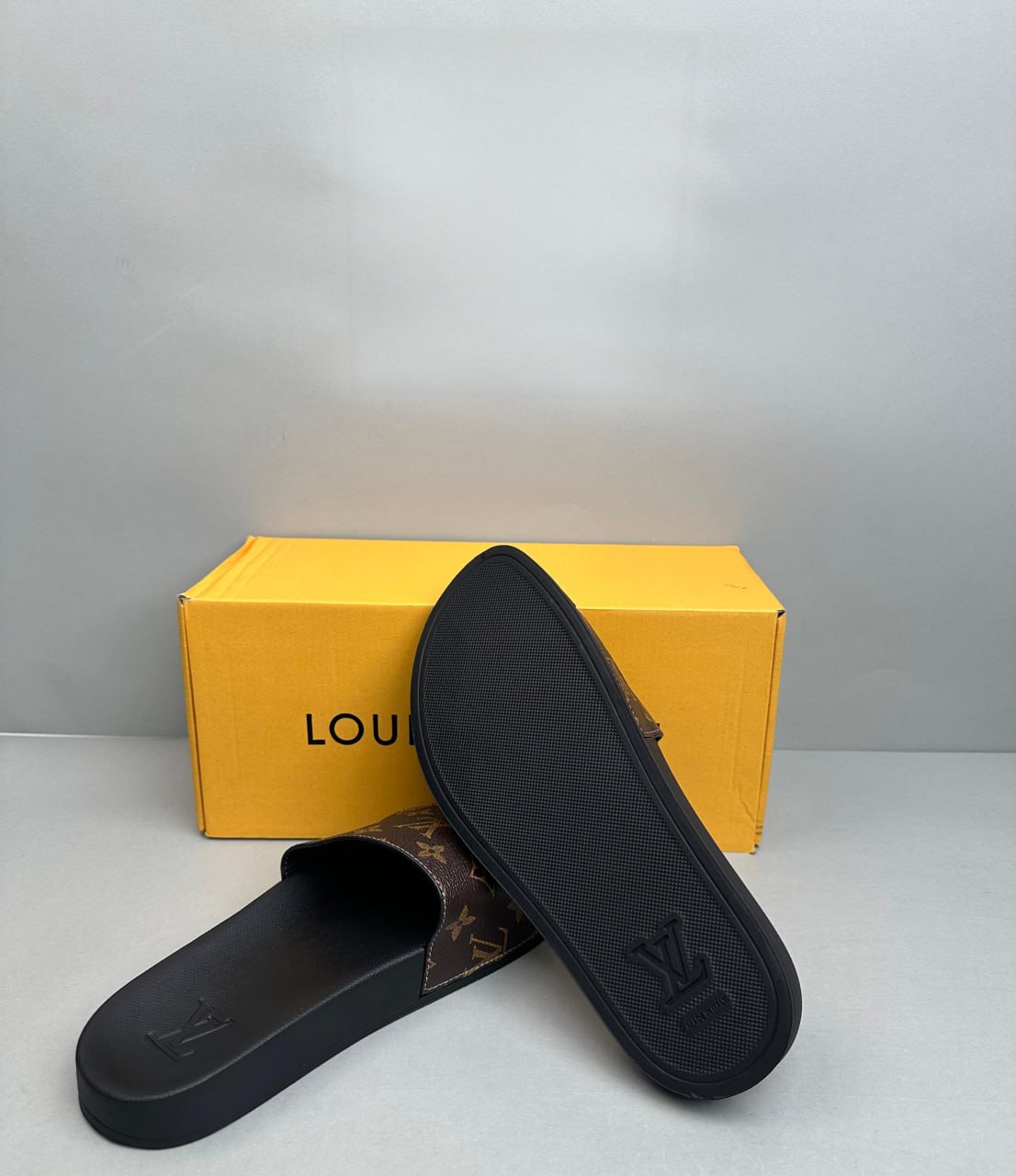 Louis Vuitton Monogram Slide Sandals [3 styles]