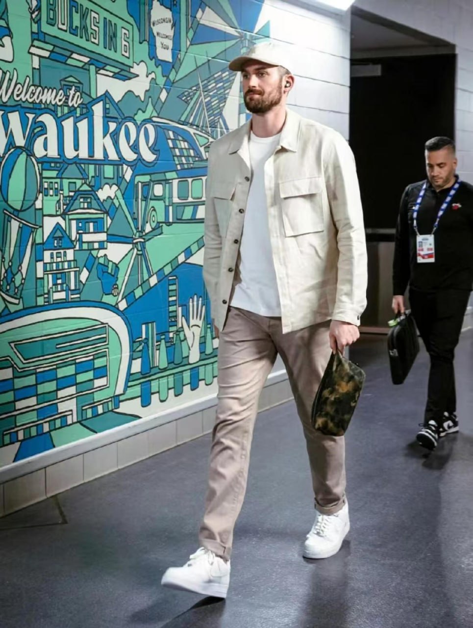 Nike Air Force 1 Sneakers [31 styles]